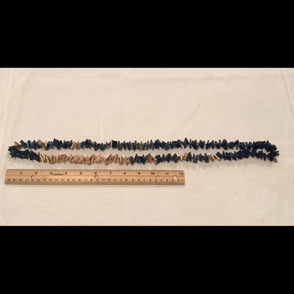 Sahara Wooden Necklace. Lightweight, brown/tan. - Picture 4 of 4